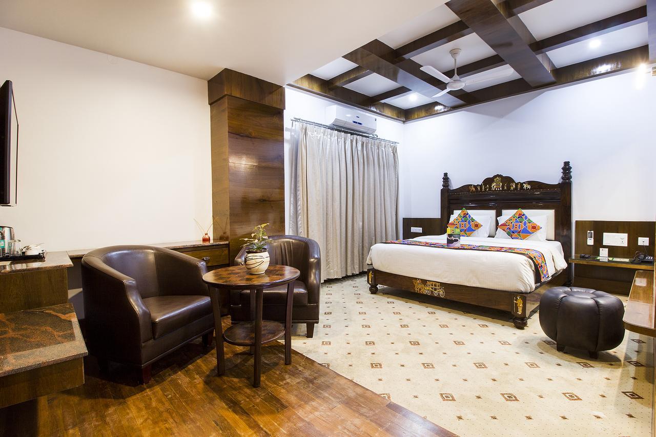 Hotel Lok Sagar Mysore Exterior foto